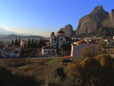 In The Shadow Of Meteora Апартаменты