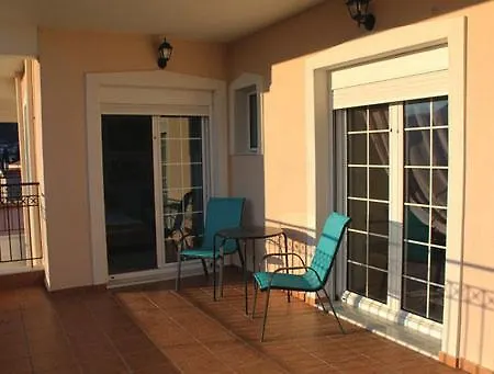 In The Shadow Of Meteora Lägenhet *