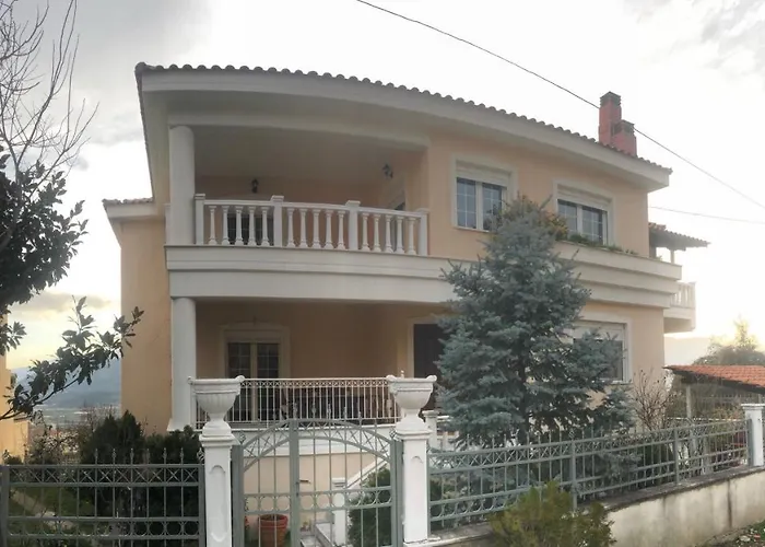 公寓 In The Shadow Of Meteora *